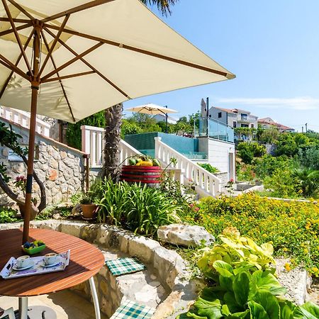 Villa La Vagabonda โอราซัซ ภายนอก รูปภาพ