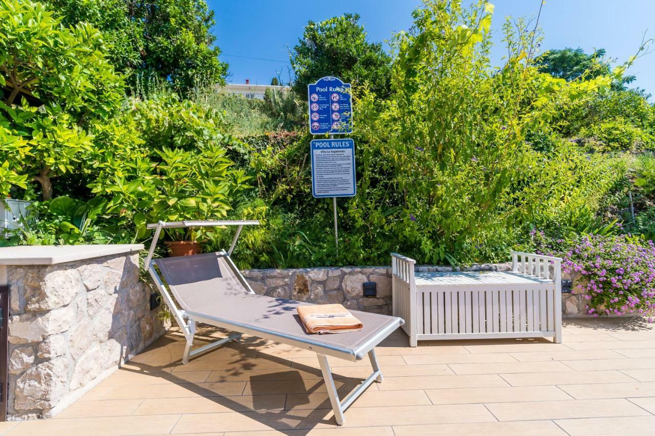 Villa La Vagabonda โอราซัซ ภายนอก รูปภาพ